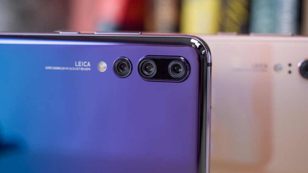 Huawei раздает ценные подарки за покупку смартфонов в России