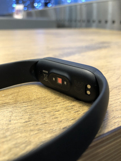 Mi Smart Band 5
